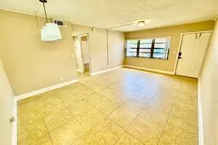 10008 Twin Lakes Dr, Coral Springs, FL 33071 - Photo 6