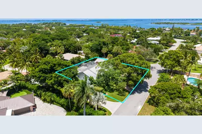 15 W High Point Road, Sewalls Point, FL 34996 - Photo 8