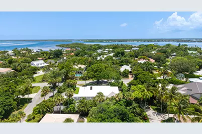 15 W High Point Road, Sewalls Point, FL 34996 - Photo 6