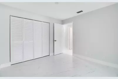 8055 Sweetbriar Way, Boca Raton, FL 33496 - Photo 10
