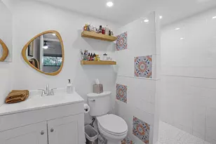 9412 S Belfort Cir, Tamarac, FL 33321 - Photo 16
