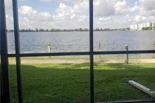 109 Lake Emerald Dr, Oakland Park, FL 33309 - Photo 14