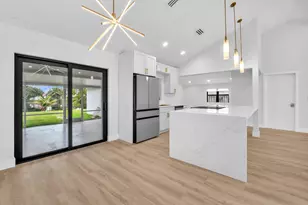 8411 SW 57th St, Davie, FL 33328 - Photo 8