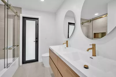 8411 SW 57th Street, Davie, FL 33328 - Photo 22