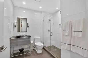 7847 Lakeside Blvd, Boca Raton, FL 33434 - Photo 20