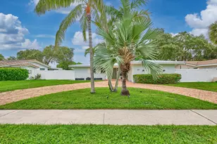 683 SW 2nd St, Boca Raton, FL 33486 - Photo 6