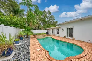 683 SW 2nd St, Boca Raton, FL 33486 - Photo 16