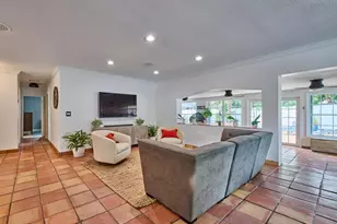 683 SW 2nd St, Boca Raton, FL 33486 - Photo 22