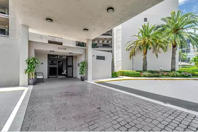 5279 Fountains Drive S #304, Lake Worth, FL 33467 - Photo 2