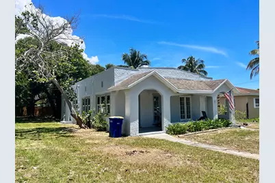 1109 Colonial Road #A & B, Fort Pierce, FL 34950 - Photo 2
