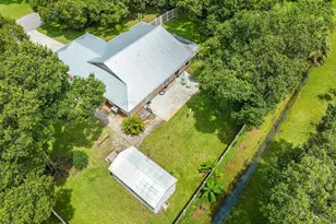 920 29th Ct, Vero Beach, FL 32960 - Photo 4