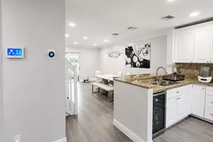 754 NW 208th Dr, Pembroke Pines, FL 33029 - Photo 2