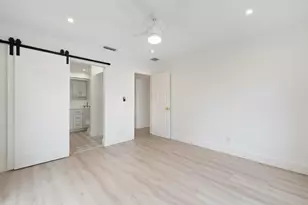 514 52nd St, West Palm Beach, FL 33407 - Photo 18