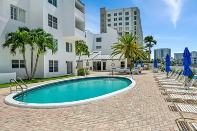 2860 NE 14th St Causeway #201D, Pompano Beach, FL 33062 - Photo 22