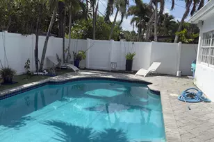 3760 NE 16th Ave, Oakland Park, FL 33334 - Photo 4