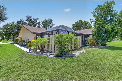 872 NW 29th Avenue #B, Delray Beach, FL 33445 - Photo 2