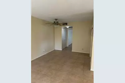 145 Dorchester G, West Palm Beach, FL 33417 - Photo 10