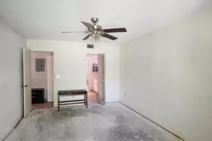 7843 Willow Spring Dr, Lake Worth, FL 33467 - Photo 4