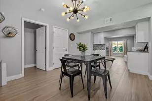 1560 NE 32nd St, Oakland Park, FL 33334 - Photo 12