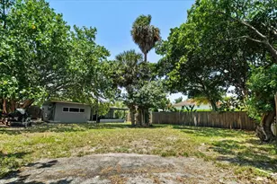 1560 NE 32nd St, Oakland Park, FL 33334 - Photo 28