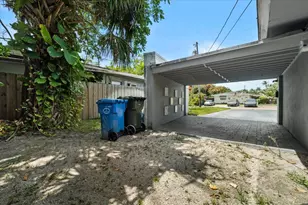 1560 NE 32nd St, Oakland Park, FL 33334 - Photo 32