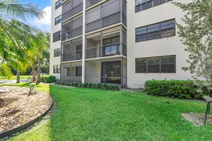 2400 Deer Creek Country Club Blvd, Deerfield Beach, FL 33442 - Photo 30