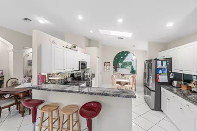 12185 Castle Pines Road, Boynton Beach, FL 33437 - Photo 10