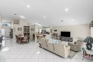 12185 Castle Pines Rd, Boynton Beach, FL 33437 - Photo 6