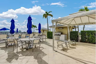 235 NE 1st Street #404, Delray Beach, FL 33444 - Photo 10
