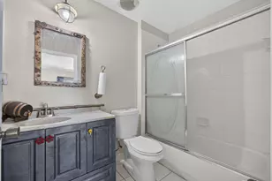 333 River Bluff Ln, Royal Palm Beach, FL 33411 - Photo 14