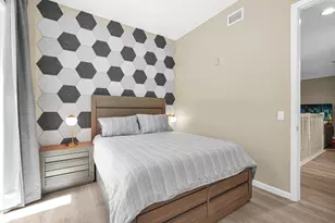 2601 NE 14th Ave, Wilton Manors, FL 33334 - Photo 36