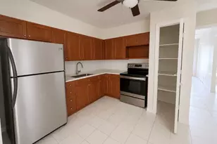 5725 NW 14th St, Lauderhill, FL 33313 - Photo 2