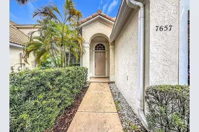 7657 Sanctuary Drive, Coral Springs, FL 33065 - Photo 12