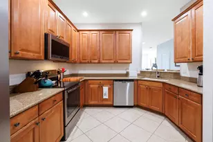 1560 SE Sheffield Terrace, Stuart, FL 34994 - Photo 4