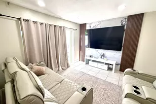 1421 NW 45th St, Deerfield Beach, FL 33064 - Photo 4
