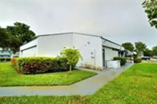 8401 Lagos De Campo Blvd, Tamarac, FL 33321 - Photo 16