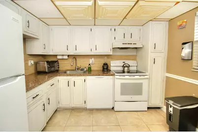 8401 Lagos De Campo Boulevard #306V, Tamarac, FL 33321 - Photo 4