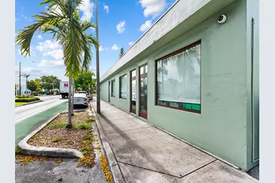 520 NE 13th Street, Fort Lauderdale, FL 33304 - Photo 2