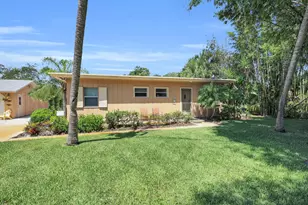 8609 S Indian River Dr, Fort Pierce, FL 34982 - Photo 30
