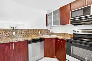 840 Pine Dr, Pompano Beach, FL 33060 - Photo 6