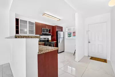 840 Pine Drive #104, Pompano Beach, FL 33060 - Photo 4