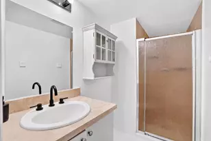 840 Pine Dr, Pompano Beach, FL 33060 - Photo 20