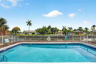 840 Pine Dr, Pompano Beach, FL 33060 - Photo 34