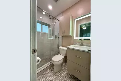 5950 NE 6th Avenue, Oakland Park, FL 33334 - Photo 20