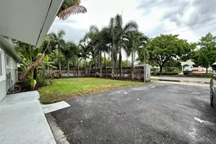 5950 NE 6th Ave, Oakland Park, FL 33334 - Photo 24