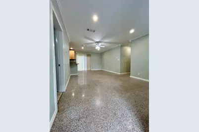 5950 NE 6th Avenue, Oakland Park, FL 33334 - Photo 2