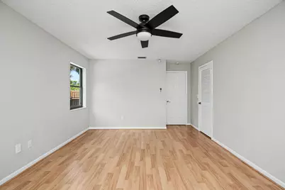 7407 Silver Woods Court, Boca Raton, FL 33433 - Photo 16