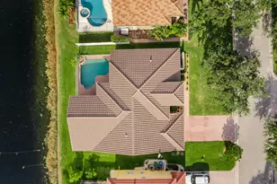 10287 NW 53rd Ct, Coral Springs, FL 33076 - Photo 4