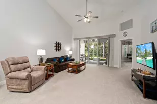 1594 SW Harbour Isles Cir, Port Saint Lucie, FL 34986 - Photo 4