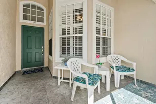 1594 SW Harbour Isles Cir, Port Saint Lucie, FL 34986 - Photo 2
